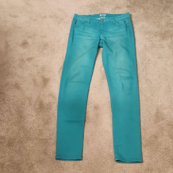 Celebrity Pink Jeans Turquoise Low-Rise Skinny Jeans Size 9 US 8 - Picture 1 of 7